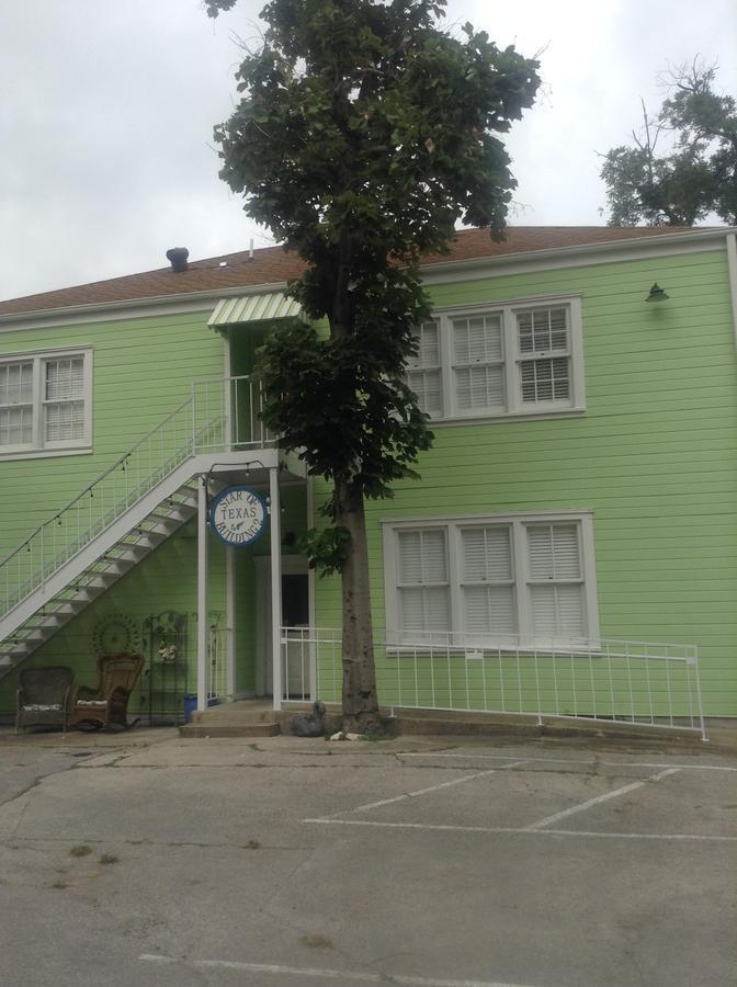 Star Of Texas Inn Building Two Austin Exterior photo