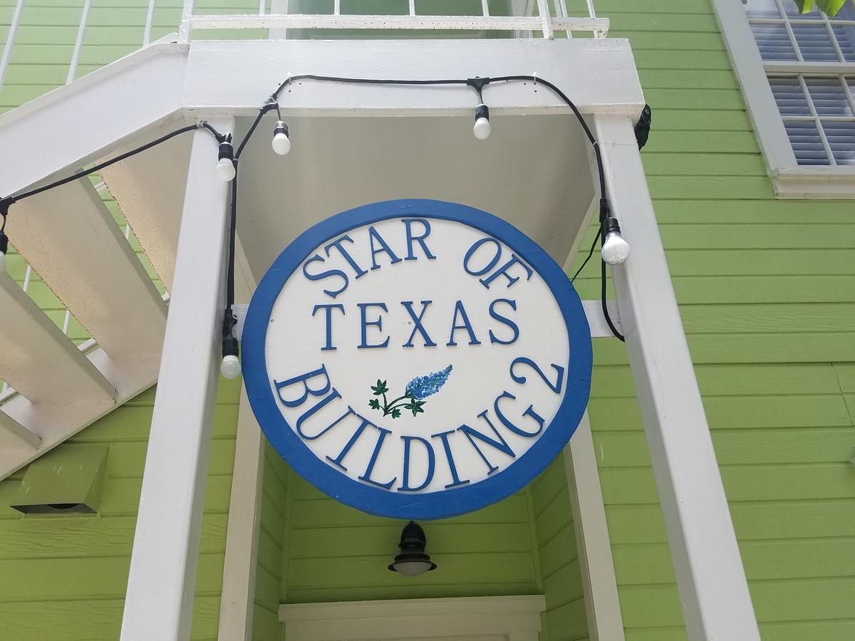 Star Of Texas Inn Building Two Austin Exterior photo